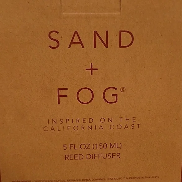 Sand + Fog Spiced Gingerbread Reed Diffuser - Picture 3 of 3